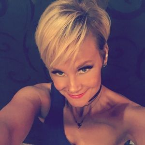 Meet your Posher, Kat